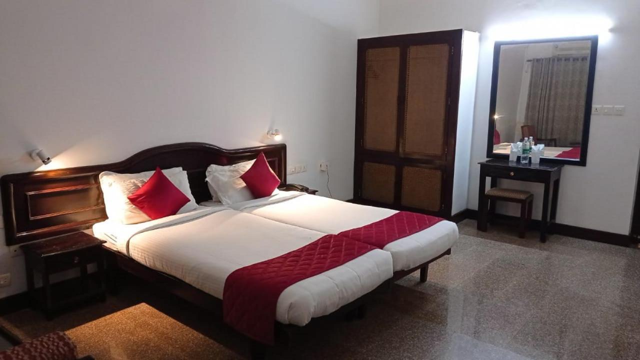 Seaface Beach Resort Kovalam Room photo